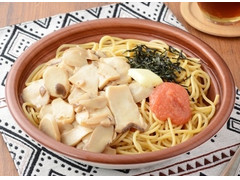 ローソン エリンギと明太子のバター醤油パスタ 商品写真