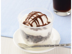 ローソン Uchi Cafe’ おぼれクリームのチョコブラウニー 商品写真