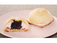 ローソン Uchi Cafe’ 焼きもちシュー 苺＆あんこ 商品写真