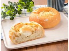 ローソン NL 食べたいに応える！サラダチキンパン 商品写真