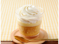 ローソン Uchi Cafe’ サバラン風カップケーキ 商品写真