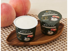 ローソン Uchi Cafe’ O2監修 白桃果肉入り杏仁アイス 商品写真