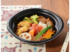 ローソン 路地裏カリィ侍 監修10種野菜のスープカレー 商品写真