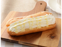 ローソン おぼれクリームのエクレア ミルク＆ホイップ 商品写真