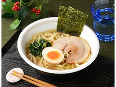 家系総本山吉村家監修 豚骨醤油ラーメン