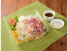 ローソン 1食分の野菜が摂れる パリパリ麺のサラダ 商品写真