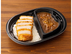 ローソン 新宿中村屋監修 カツカレー 中辛