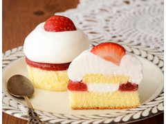 ローソン Uchi Cafe’ ぽってりクリームのショートケーキ 商品写真