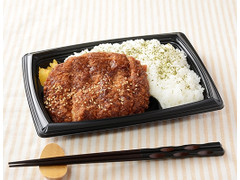 ローソン ごはん大盛！ソースチキンカツ弁当 商品写真