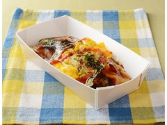 1／2日分の野菜が摂れる 玉子乗せキャベツ包み焼