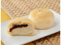 ローソン Uchi Cafe’ ホボクリム ほぼほぼクリームのシュー きなこ＆わらび餅 商品写真