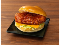 ローソン チーズヤンニョムチキンバーガー