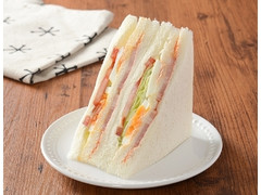 ローソン BLTEサンド