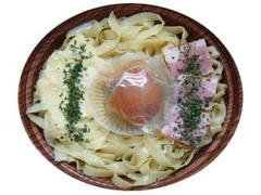 ローソン パスタ屋 とろ～り玉子のカルボナーラ