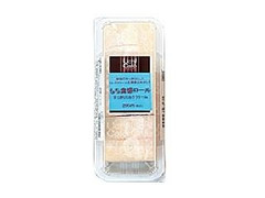 ローソン Uchi Cafe’ もち食感ロール すっきりミルククリーム 商品写真