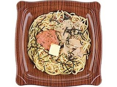 ローソン パスタ屋 たらこときのこのバター醤油 商品写真