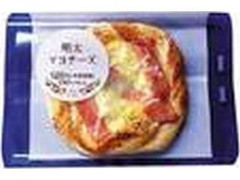 ローソン 実りベーカリー 明太マヨチーズ 商品写真