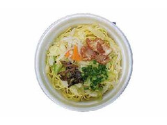 ローソン レンジとんこつ醤油ラーメン 商品写真