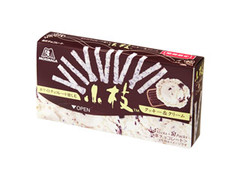 森永製菓 小枝 クッキー＆クリーム 箱4本×11