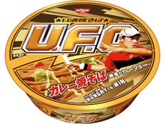 日清食品 黄金のカレーマヨ付きカレー焼そば 商品写真