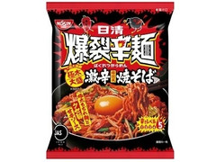 日清食品 爆裂辛麺 韓国風 極太大盛激辛焼そば 商品写真