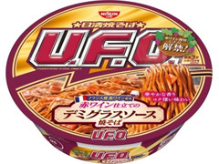 日清食品 日清焼そばU.F.O. 赤ワイン仕立てのデミグラスソース焼そば 商品写真