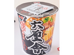 明星食品 六厘舎監修 濃厚中華そば 商品写真