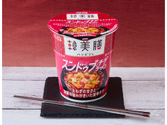 明星食品 韓美膳 スンドゥブチゲラーメン 商品写真