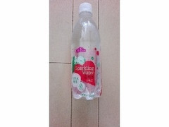 トップバリュ Sparkling Water 炭酸水 いちご 商品写真