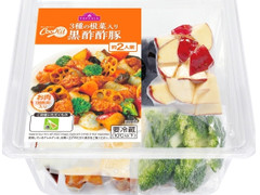 トップバリュ CooKit 3種の根菜入り 黒酢酢豚 まるごと献立キット 商品写真