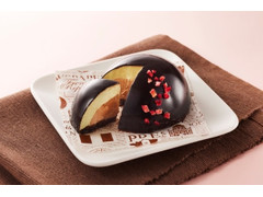 セレクトスイーツ キッチンロイヤル×セレクトスイーツ イタリア産ピスタチオとベルギー産チョコレートのプレミアムドーム 商品写真