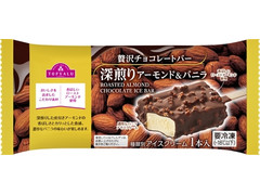 イオン トップバリュ 贅沢チョコレートバー 深煎りアーモンド＆バニラ 商品写真