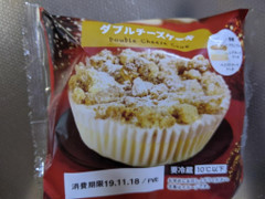 ローソンストア100 ダブルチーズケーキ 商品写真