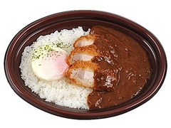 ロースかつカレー 半熟玉子のせ