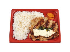 ミニストップ ご飯大盛！ガリタルチキン竜田弁当 商品写真