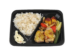 ミニストップ ミニハニーマスタードチキンと野菜弁当 商品写真