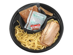 ミニストップ 冷し豚骨魚介つけ麺 商品写真