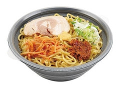 ミニストップ 大島監修味噌ラーメン 商品写真