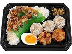 ミニストップ 豚生姜焼きと焼売弁当 商品写真