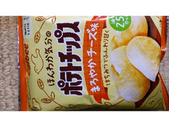 カルビー ほんわか気分のポテトチップス まろやかチーズ味 商品写真