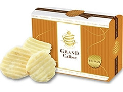 カルビー GRAND Calbee ポテトクリスプ dessert 塩キャラメル味 商品写真