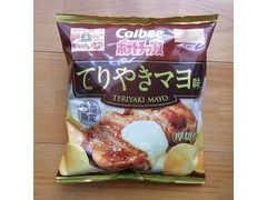 カルビー ポテトチップス てりやきマヨ味 商品写真