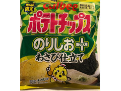 カルビー ポテトチップス のりしお＋わさび仕立て 商品写真