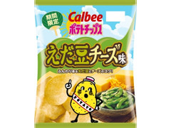 カルビー ポテトチップス えだ豆チーズ味 商品写真