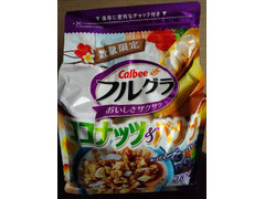 カルビー フルグラ ココナッツ＆バナナ withブルーベリー 商品写真