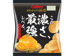 カルビー ポテトチップス 極濃チェダーチーズ味 商品写真