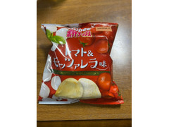 カルビー ポテトチップス トマト＆モッツァレラ味 商品写真