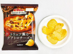 カルビー ピザポテト メゾン ド ピザポテト トリュフ薫るクアトロチーズ味 商品写真