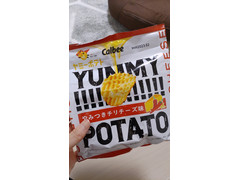 カルビー YUMMYPOTATO やみつきチリチーズ 商品写真