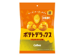 カルビー ポテトデラックス チェダーチーズ味 商品写真